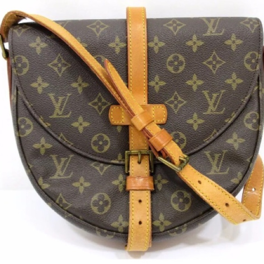 Louis Vuitton * Chantilly ~ Cross Body Bag